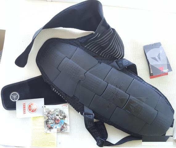 Yamaha защита спины оригинал Dainese Ergonomic HPC