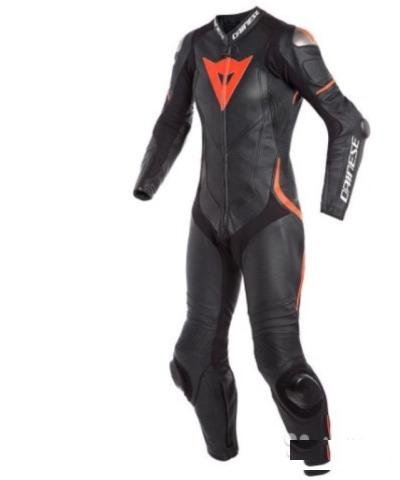 Комбинезон dainese