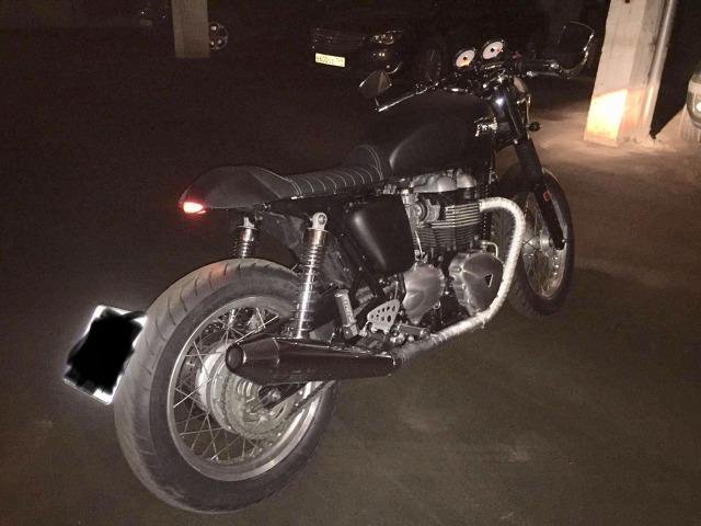 Cafe Racer Triumph Thruxton продам
