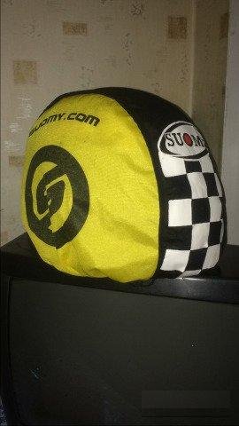 Шлем suomy