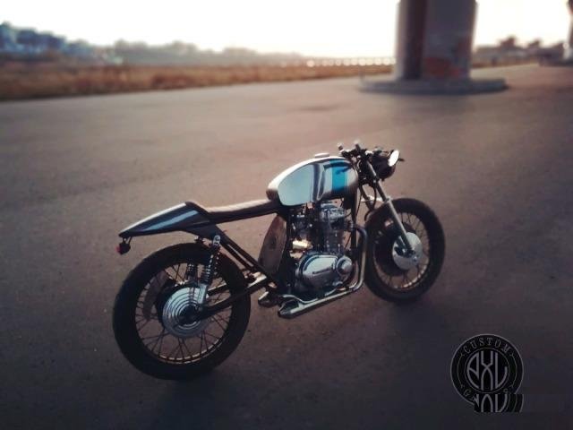 Каферейсер на базе kawasaki kz440