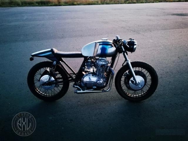 Каферейсер на базе kawasaki kz440