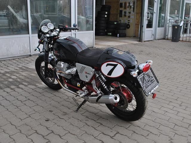 Cafe racer Moto Guzzi V 7