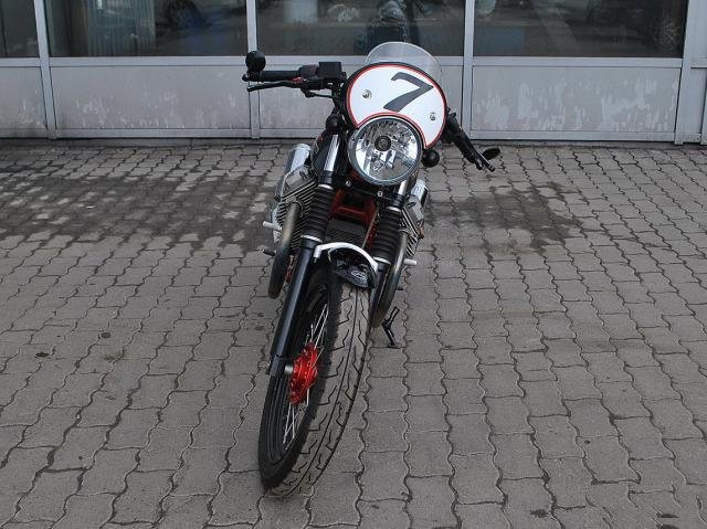 Cafe racer Moto Guzzi V 7