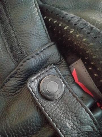 Dainese delta PRO pelle