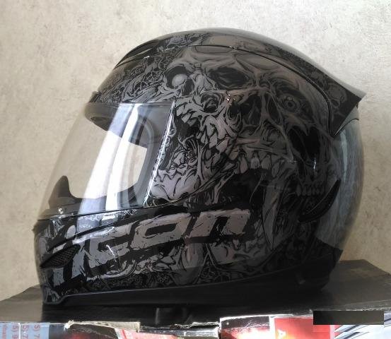Продам шлем Icon Airmada, размер L (60 см.)