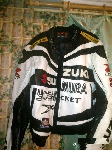 Мотокуртка Suzuki