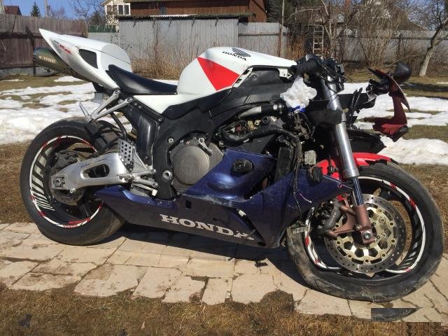 Honda CBR1000rr 04-07 разбор