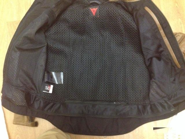 Мотокуртка кожаная Dainese размер 50