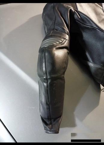 Женский кожаный мото костюм Dainese