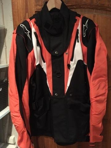 Мотокуртки Alpinestars и ктм