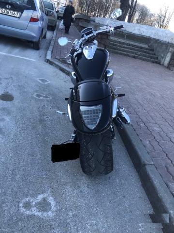 Suzuki Boulevard M109R