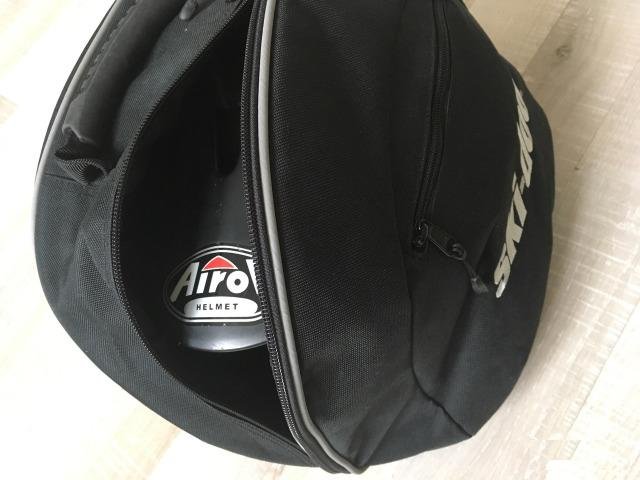 Продам шлем Airoh helmet