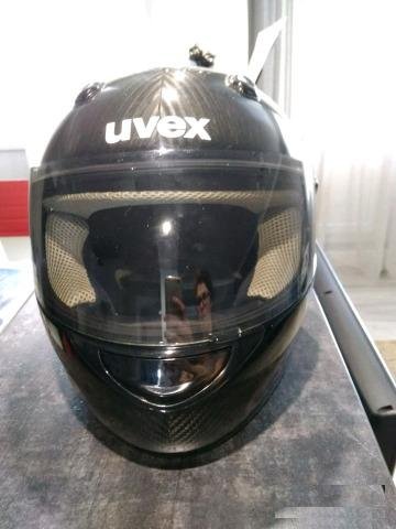 Мотошлем uvex RS 750 Carbon