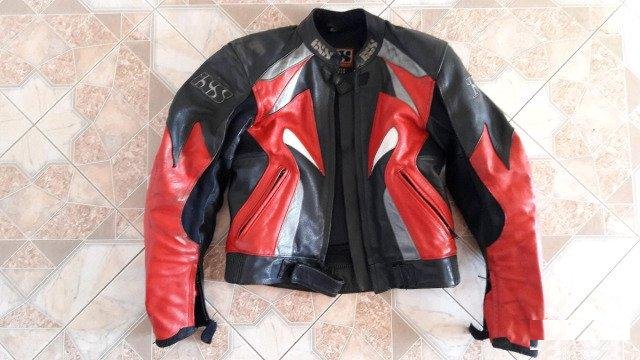 Кожаная мотокуртка