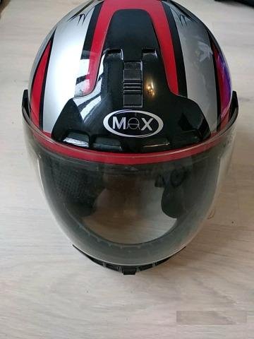 Мотоциклетный шлем