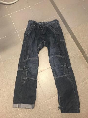Продам кевларовые мотоджинсы modeka