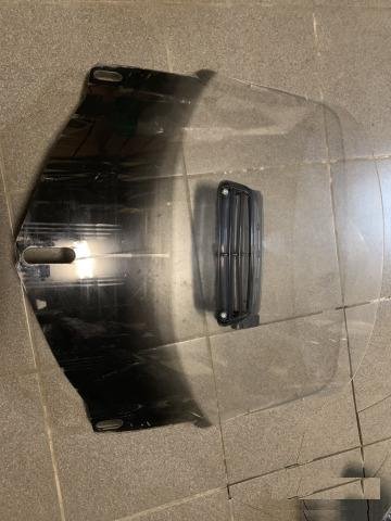 Стекло ветровое Honda GL1800
