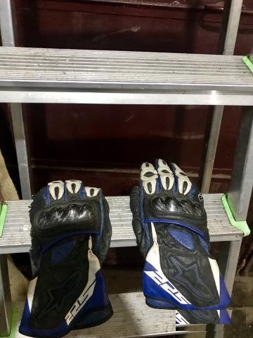 Мото перчатки alpinestars