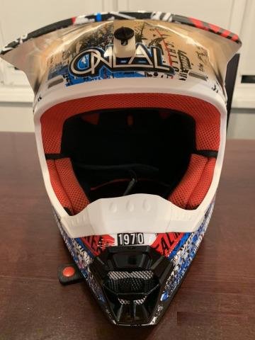 Шлем O’Neal