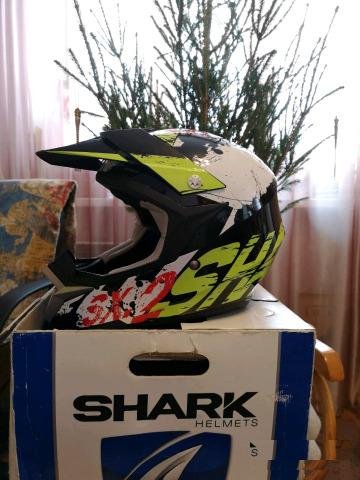 Шлем Shark
