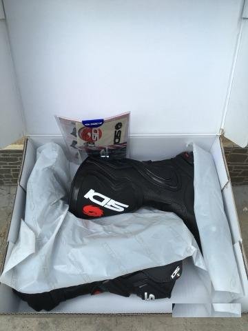 Боты Sidi