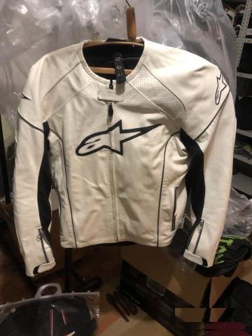 Экипировка dainese