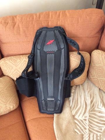 Защита спины на лямках zandonae Back Pro X8