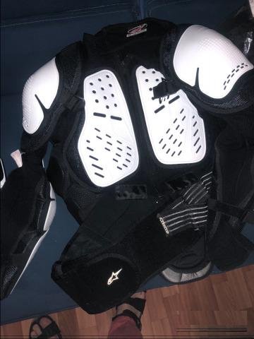 Черепаха Alpinestars xxl новая