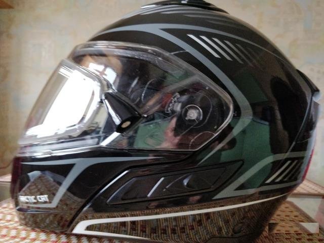 Продам шлем Arctic Cat modular для снегохода