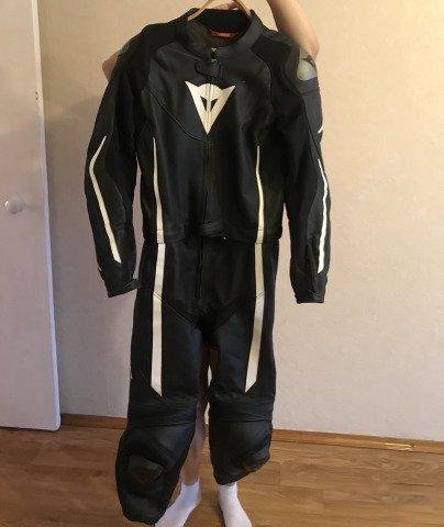 Мотокомбинезон женский Dainese раздельный