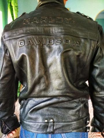 Кожанная мотокуртка Harley Davidson Размер L