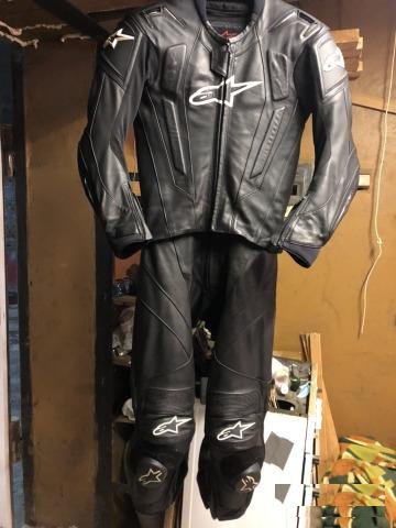 Экипировка Alpinestars раздельный комбез. Мотоботы