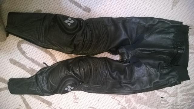 Продам мотоштаны IXS кожаные р.56