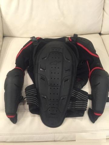 Защитная черепаха Alpinestar новая