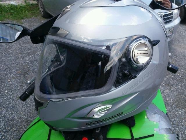 Продам шлем scorpion 1000 M
