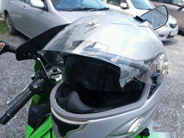 Продам шлем scorpion 1000 M
