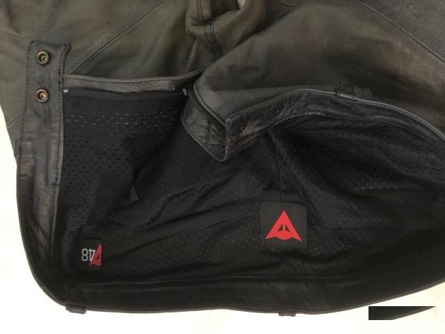 Кожаные мотоджинсы Dainese