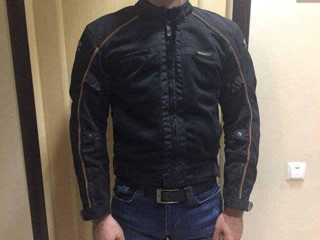 Мотокуртка