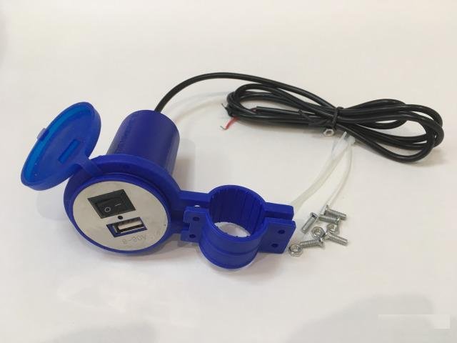 Новое универсальное зарядное устройство USB