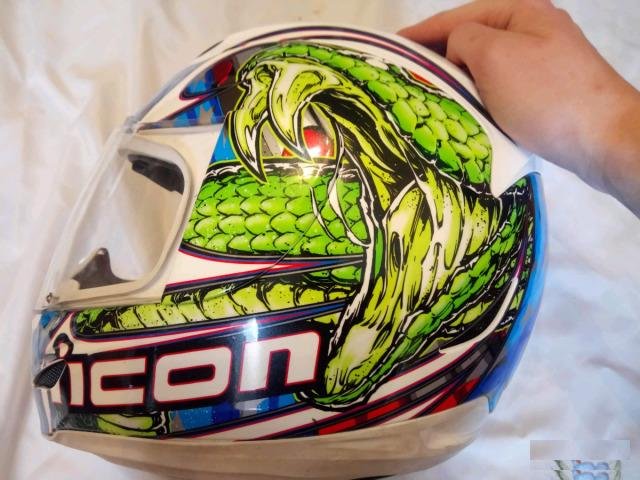 Шлем Icon Airmada