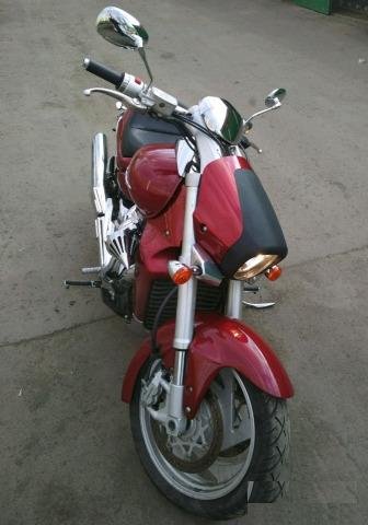 Suzuki Boulevar m109r