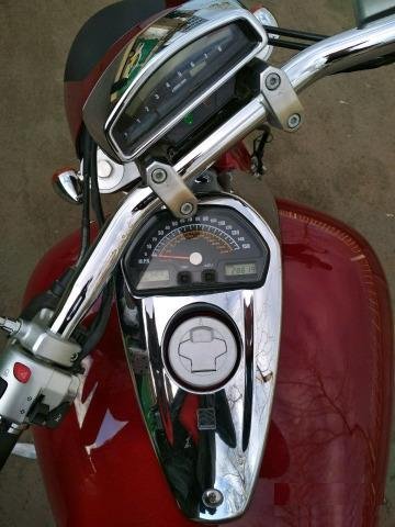 Suzuki Boulevar m109r