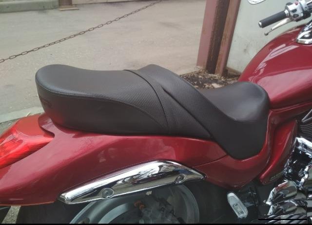 Suzuki Boulevar m109r