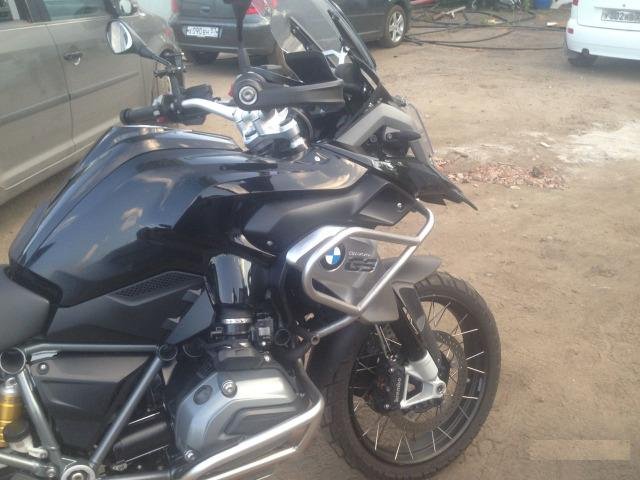 Защита двигателя мотоцикла бмв Р 1200 гс R 1200 GS
