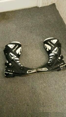 Мотоботы forma ice