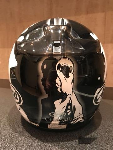 Продам шлем Arai