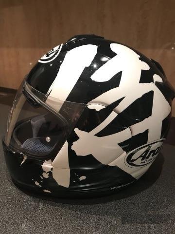 Продам шлем Arai