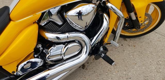 Suzuki boulevard m109r