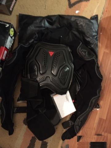 Мото черепаха dainese (разные модели и размеры)